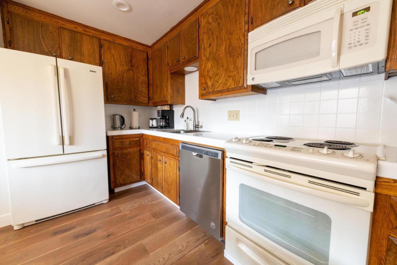 2br W Wd Nr Caltrain Station Sfo-1524